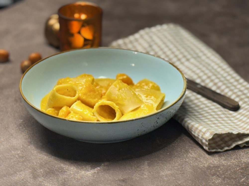 Paccherie in cremiger Kürbissauce