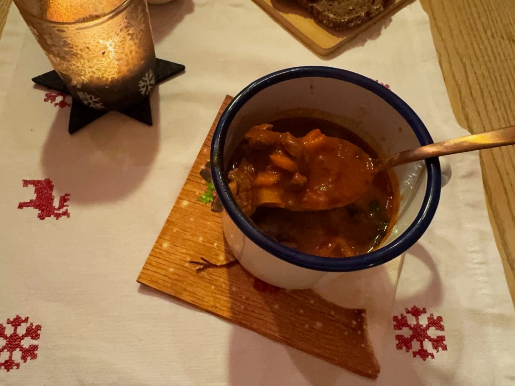 Gulaschsuppe